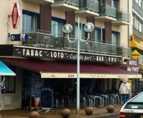 Le Café du Port