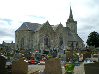 Eglise Saint-Pierre Pluzunet