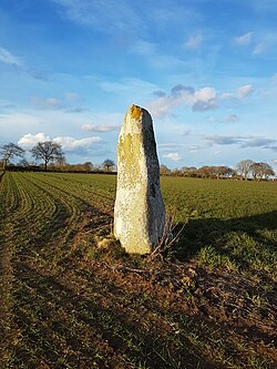 Menhir_Clandy