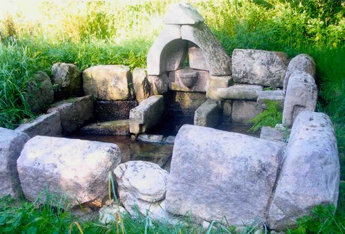 fontaine St Jean Plounérin